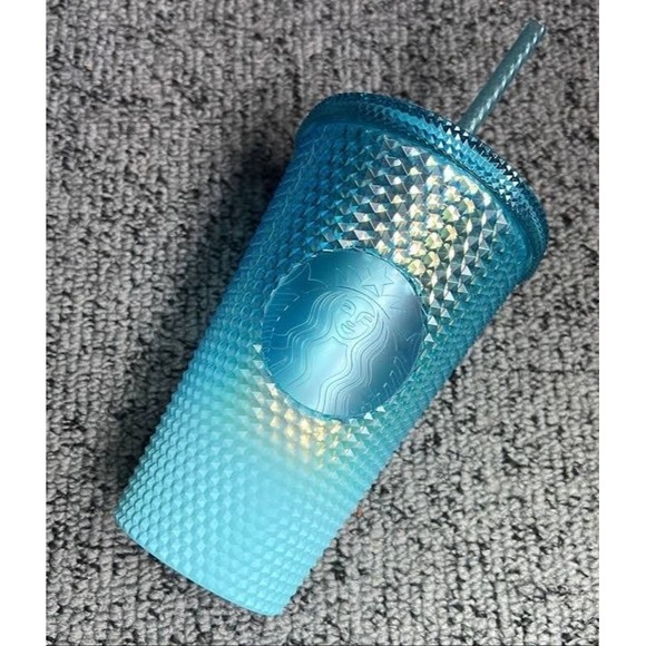 Starbucks 2023 Winter Studded cup - Picture 1 of 2